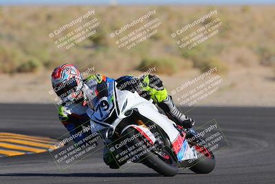 media/Oct-29-2022-CVMA (Sat) [[14c0aa3b66]]/Race 8 Supersport Middleweight/Folder 2/